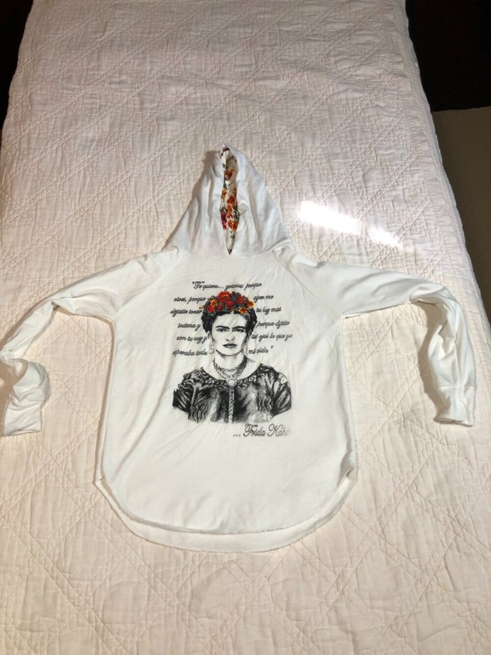 Frida Kahlo White Hoodie, Size Medium